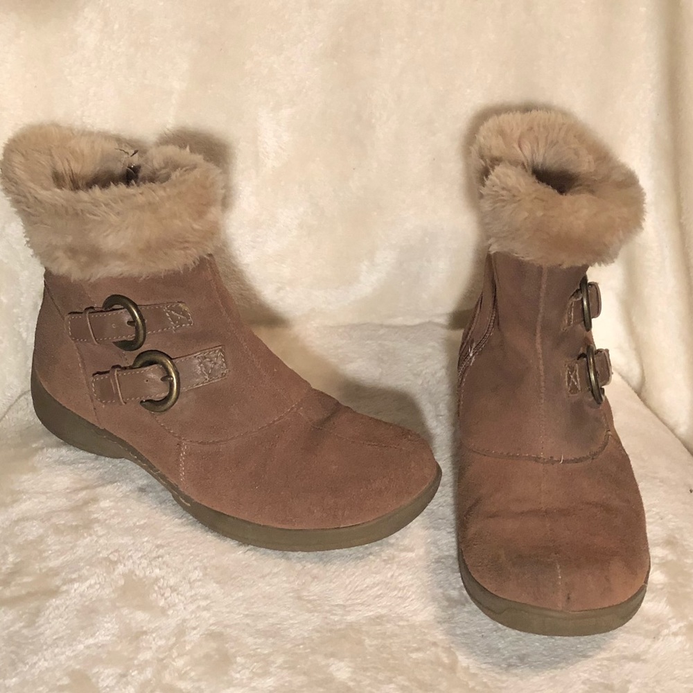 Leather Baretraps Tan Boots W/ Fur Trim size 8M